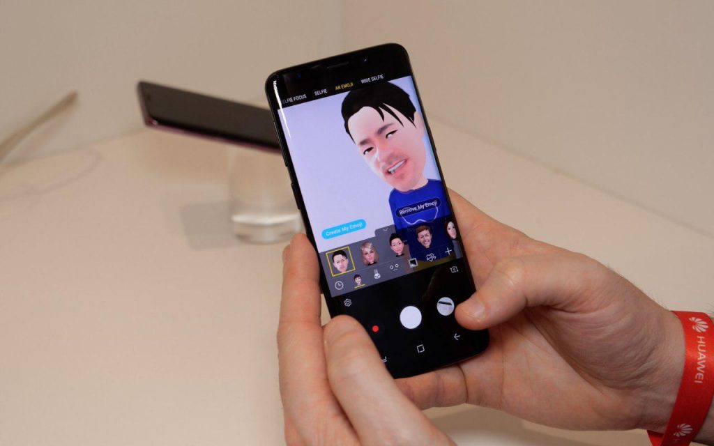 Samsung Galaxy S9 AR emojis